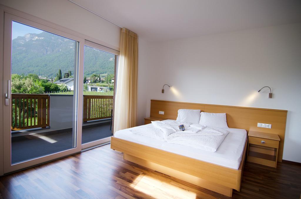 Garni Hotel Peterlinhof Caldaro Pokój zdjęcie