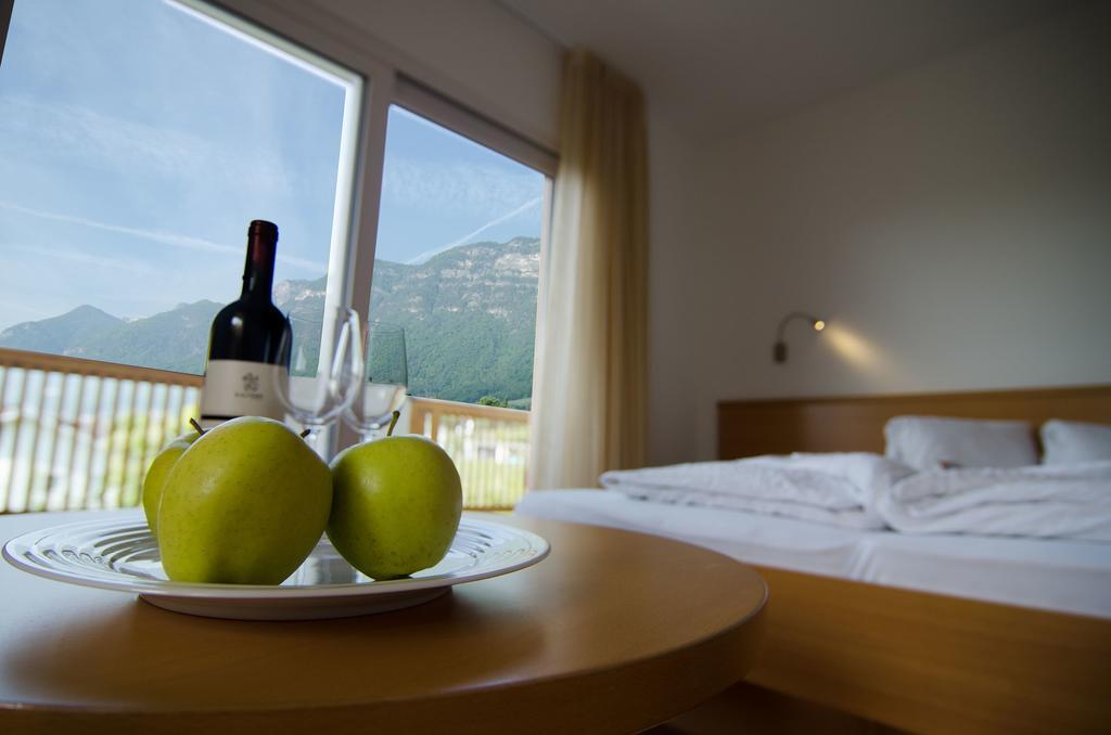 Garni Hotel Peterlinhof Caldaro Pokój zdjęcie