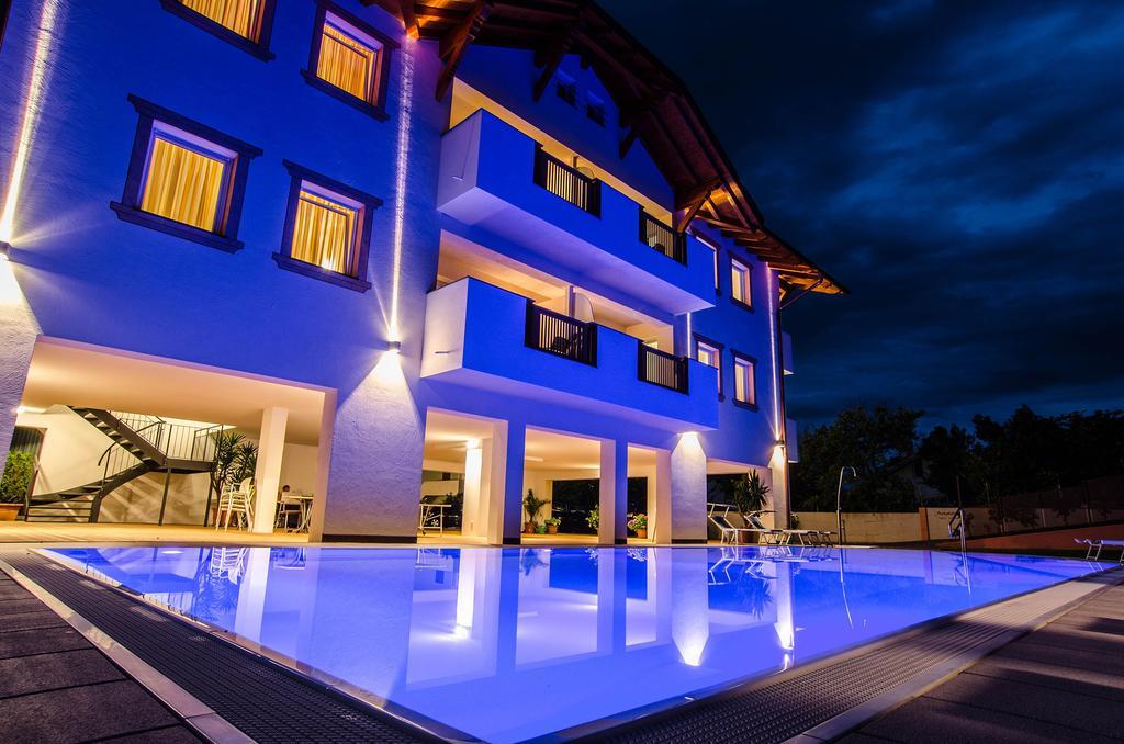 Garni Hotel Peterlinhof Caldaro Zewnętrze zdjęcie
