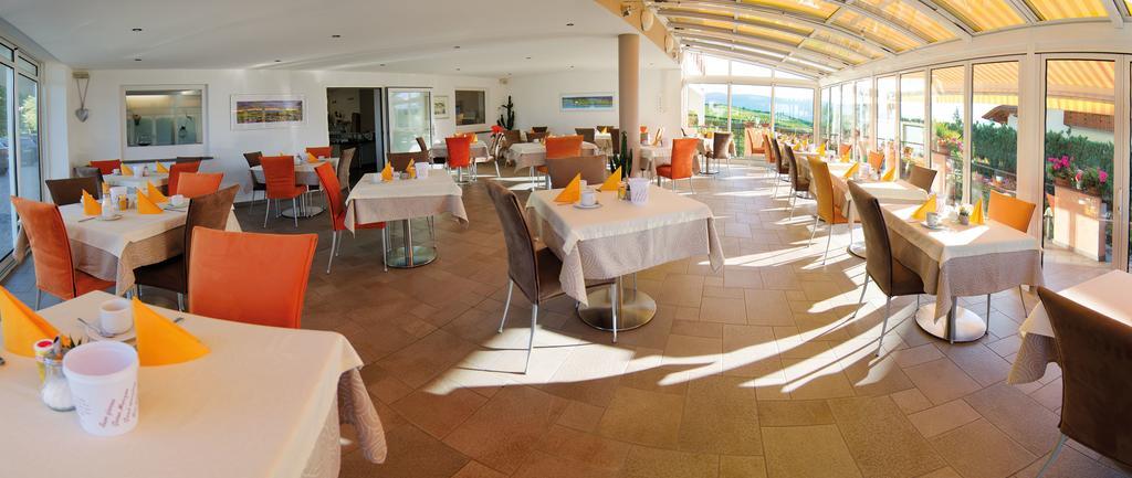 Garni Hotel Peterlinhof Caldaro Zewnętrze zdjęcie