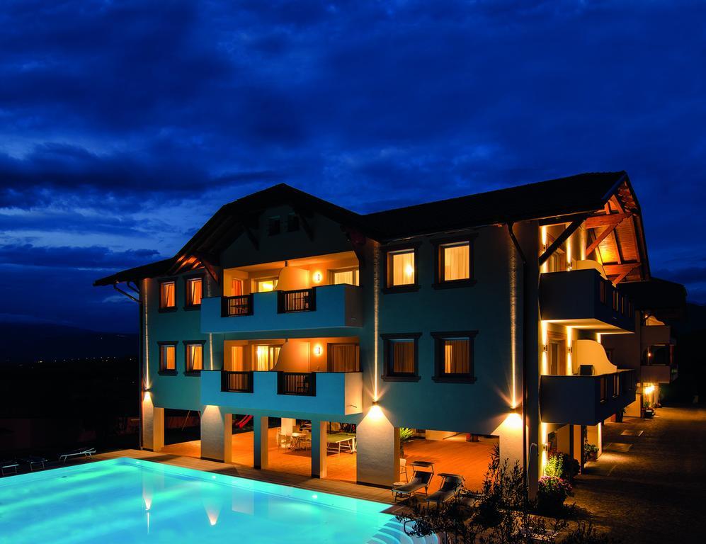 Garni Hotel Peterlinhof Caldaro Zewnętrze zdjęcie