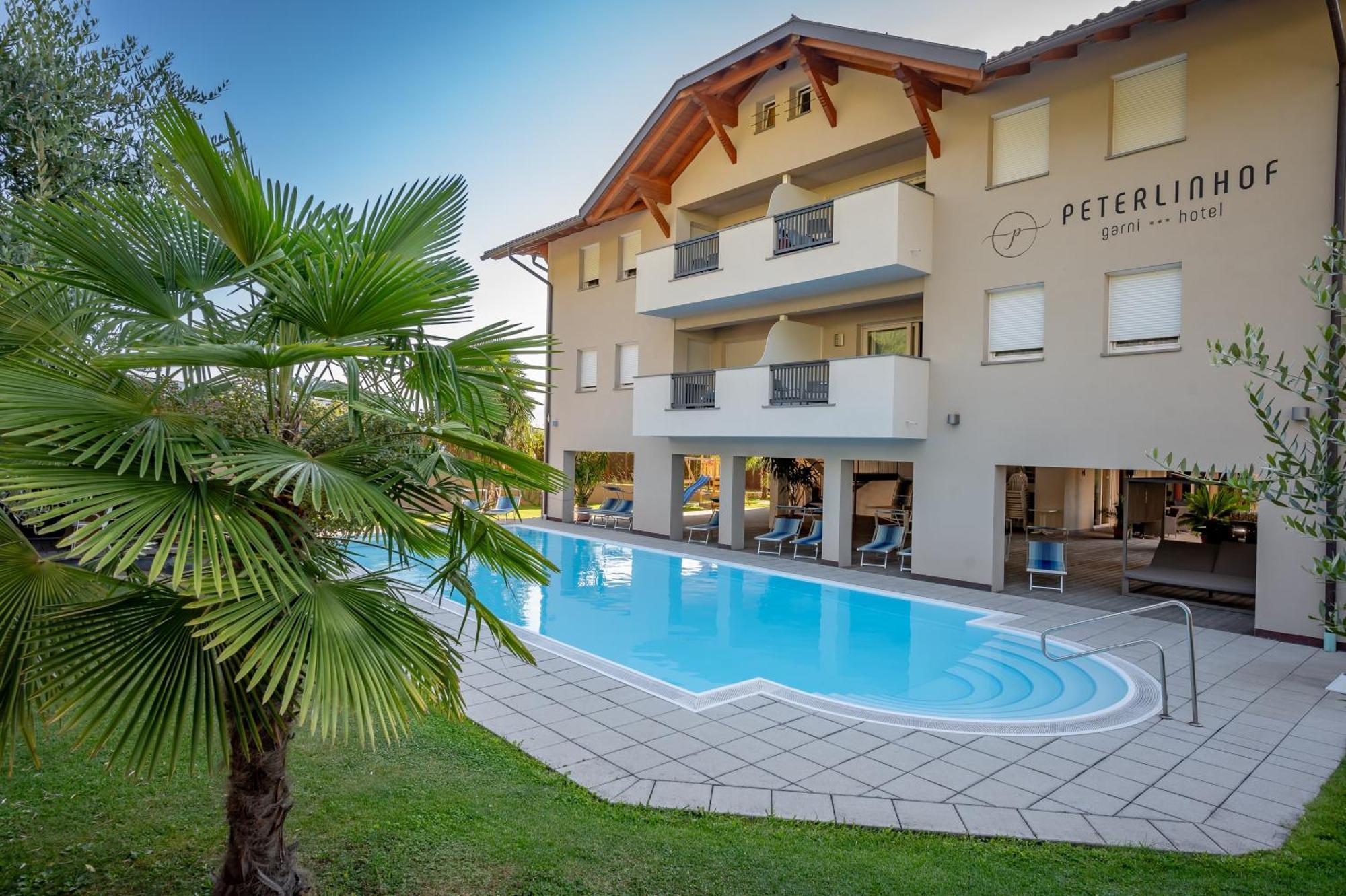 Garni Hotel Peterlinhof Caldaro Zewnętrze zdjęcie