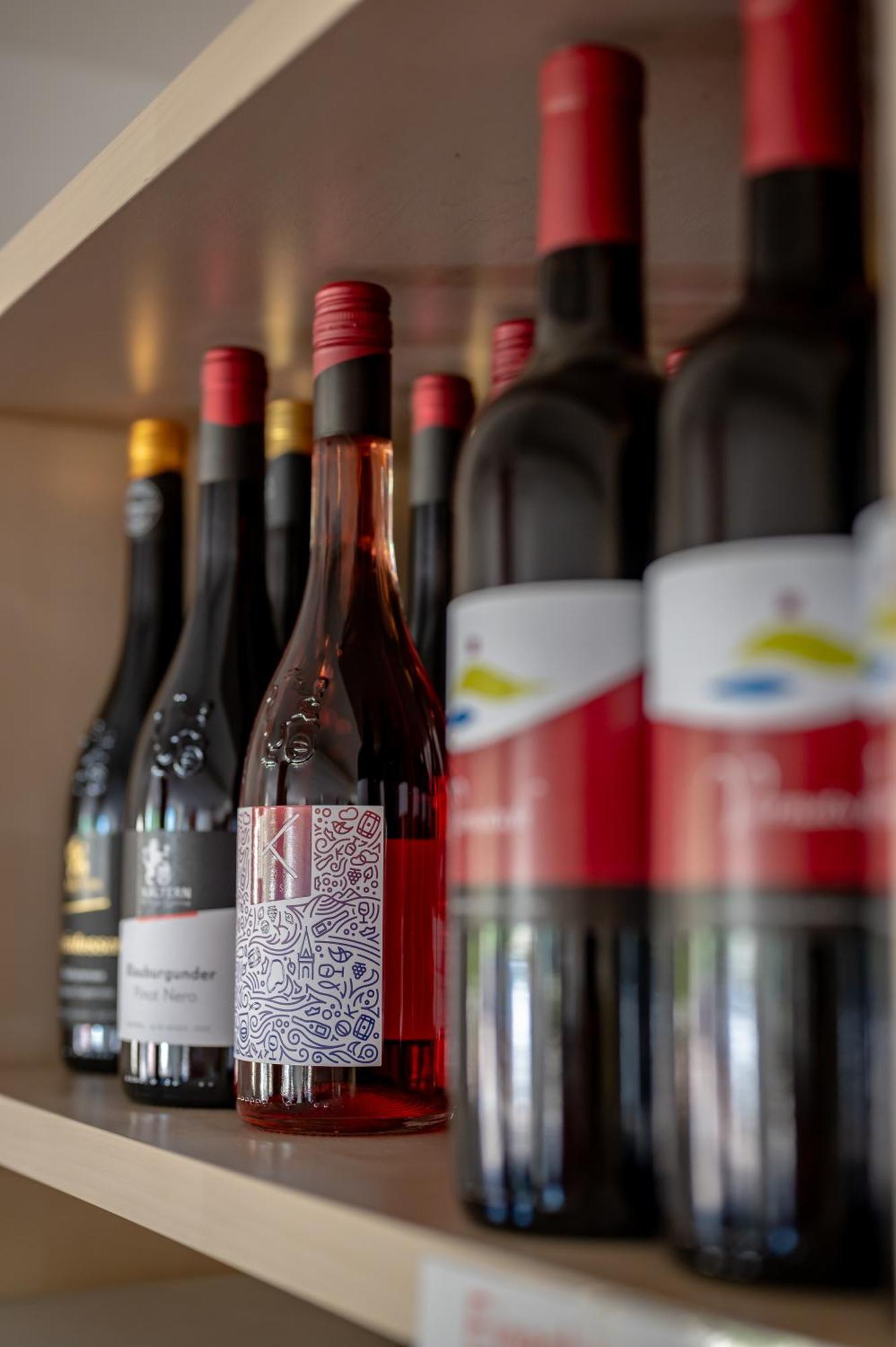 Garni Hotel Peterlinhof Caldaro Zewnętrze zdjęcie