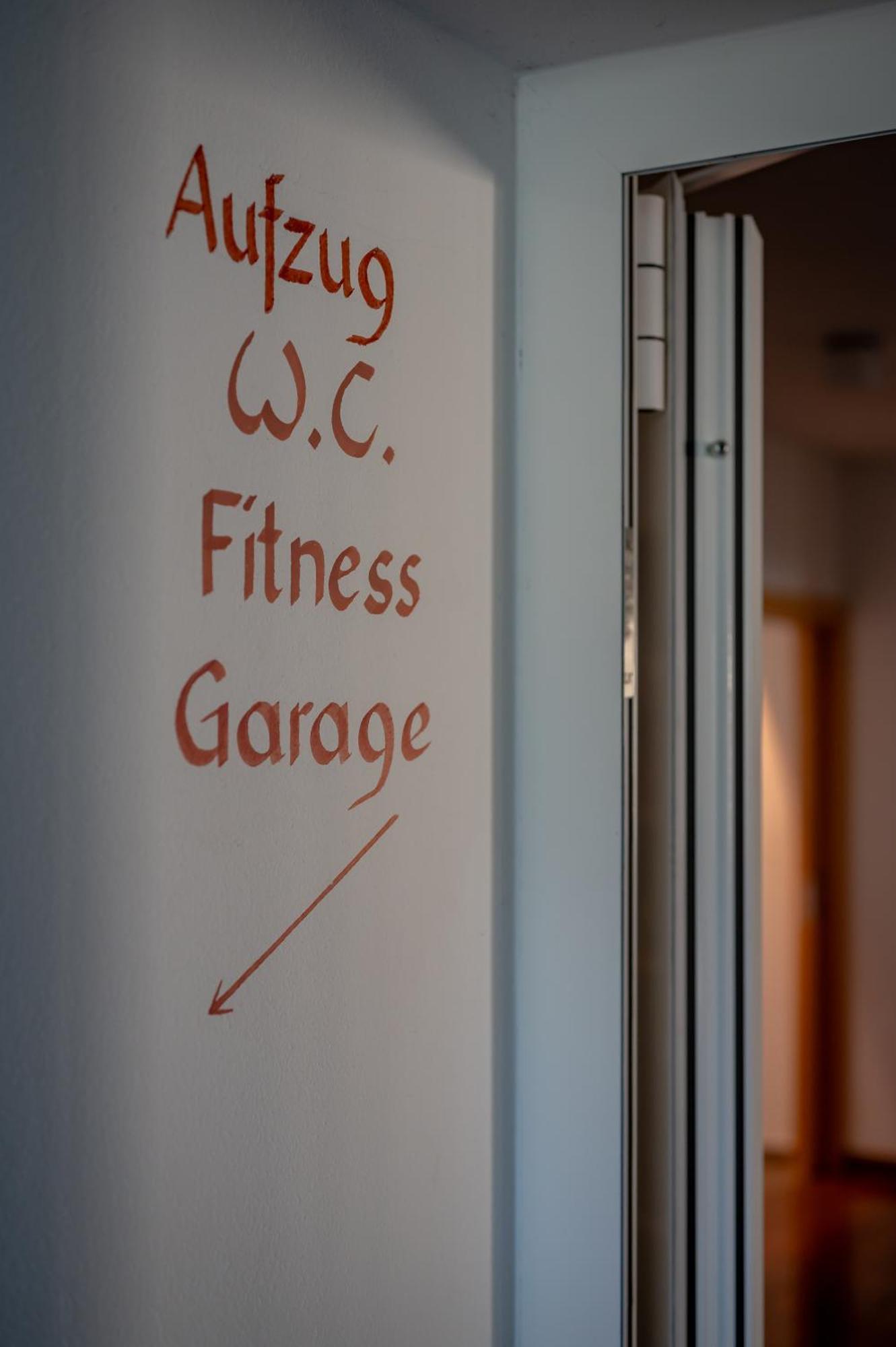 Garni Hotel Peterlinhof Caldaro Zewnętrze zdjęcie