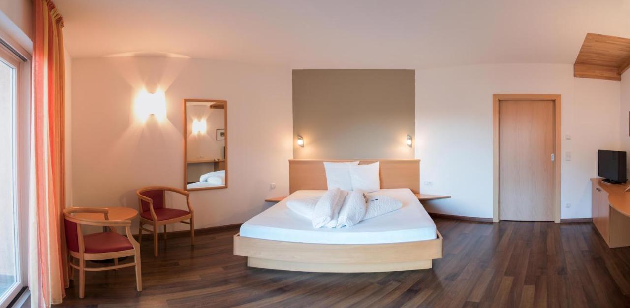 Garni Hotel Peterlinhof Caldaro Zewnętrze zdjęcie